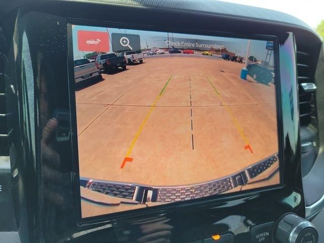 RAM 1500 Big Horn Crew Cab SWB 4WD 2025