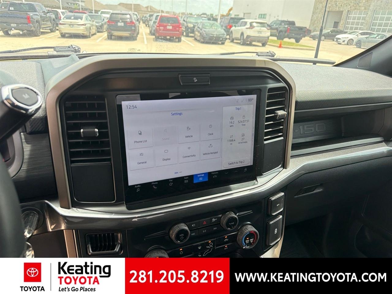 Ford F-150 STX SuperCrew 4WD 2025