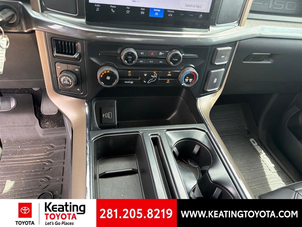 Ford F-150 STX SuperCrew 4WD 2025