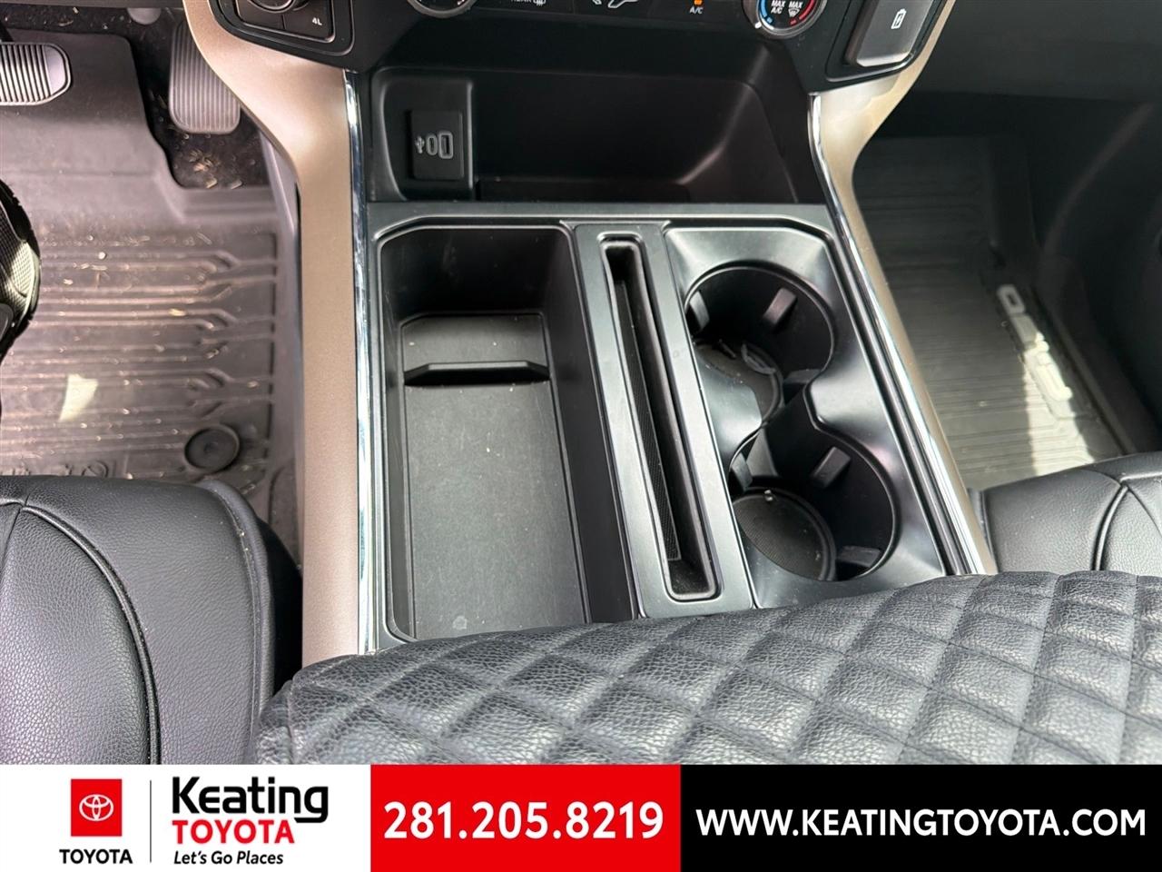 Ford F-150 STX SuperCrew 4WD 2025