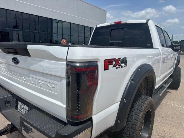 Ford F-350 SD Lariat Crew Cab 4WD 2018