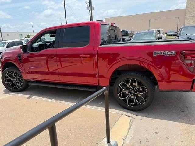 Ford F-150 Lariat SuperCrew 4WD 2025