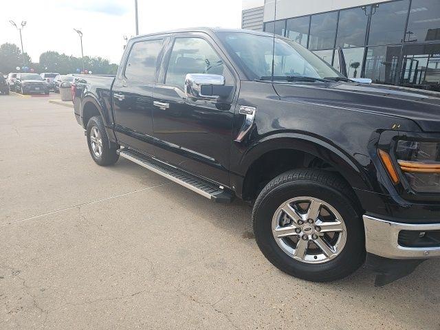 Ford F-150 XLT SuperCrew 4WD 2024
