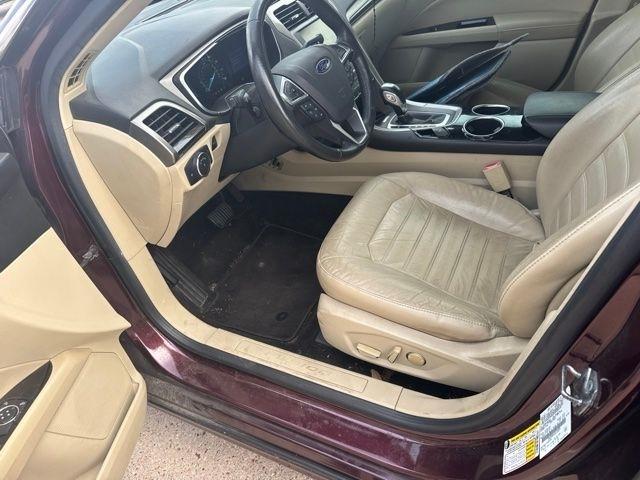 Ford Fusion SE 2013