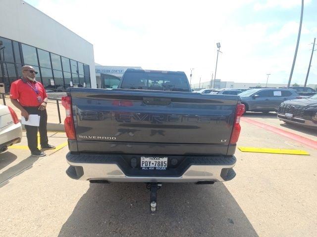 Chevrolet Silverado 1500 LT Crew Cab 4WD 2021
