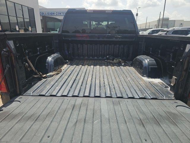 Chevrolet Silverado 1500 LT Crew Cab 4WD 2021
