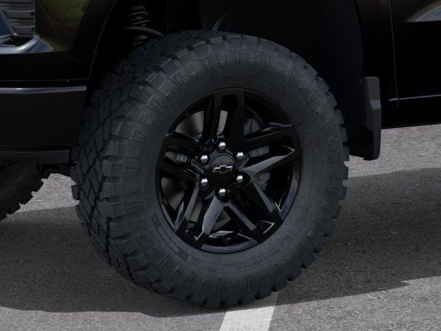 Chevrolet Silverado 1500 Trail Boss Custom Crew Cab 4WD 2026