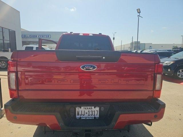 Ford F-250 SD Lariat Crew Cab 4WD 2022