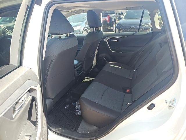 Toyota RAV4 XLE AWD 2025