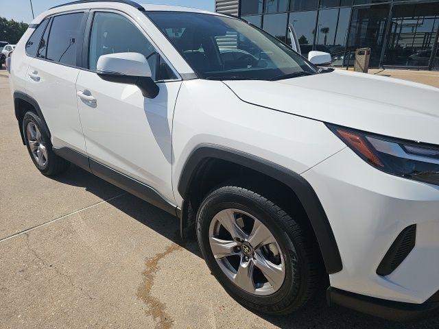 Toyota RAV4 XLE AWD 2025