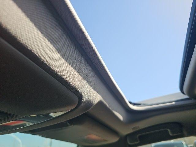 Toyota RAV4 XLE AWD 2025