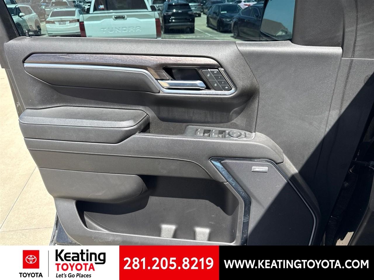 Chevrolet Silverado 1500 LTZ Crew Cab 4WD 2023