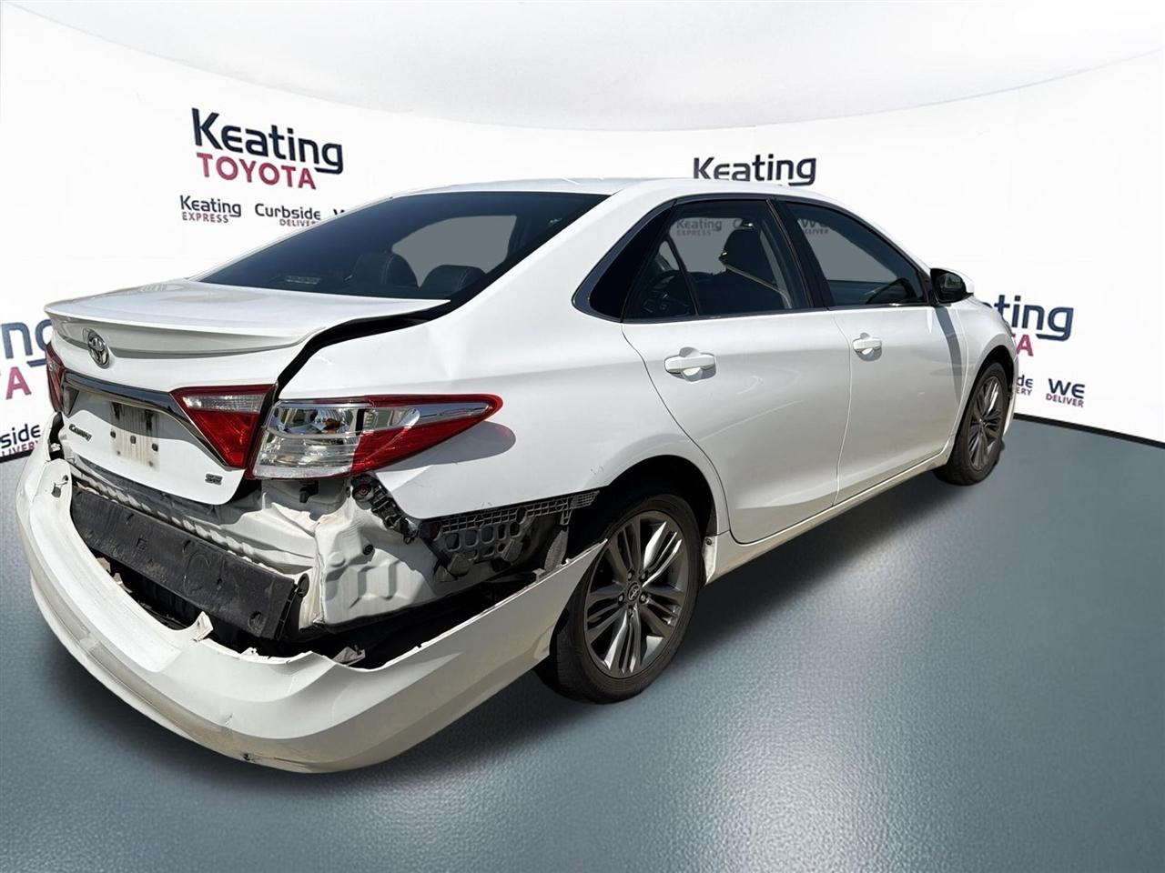Toyota Camry SE 2015