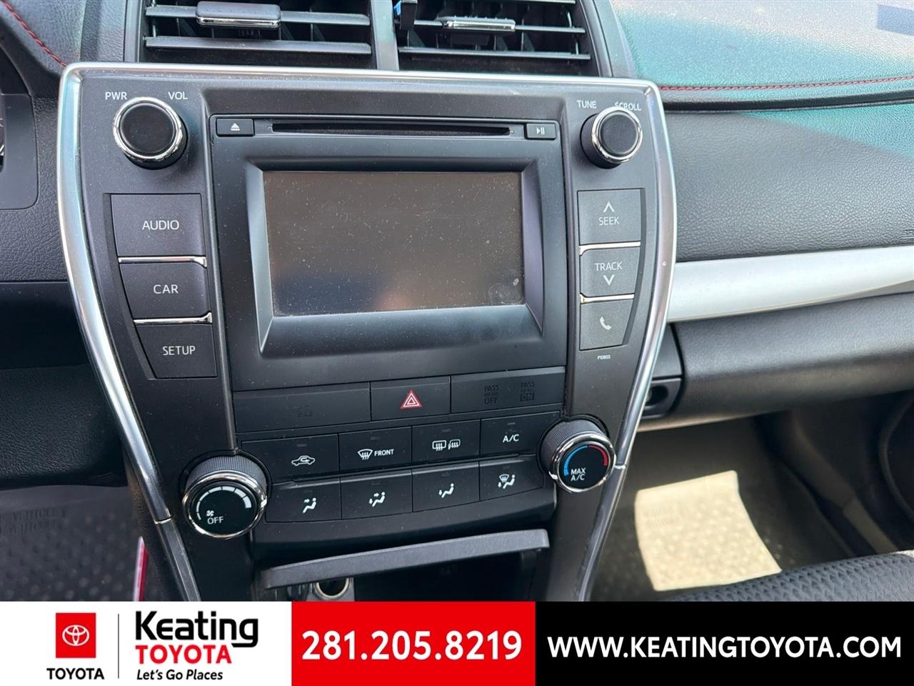 Toyota Camry SE 2015