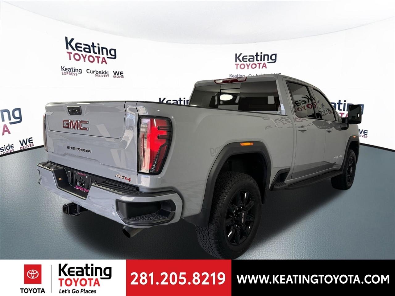 GMC Sierra 2500HD AT4 Crew Cab 4WD 2025