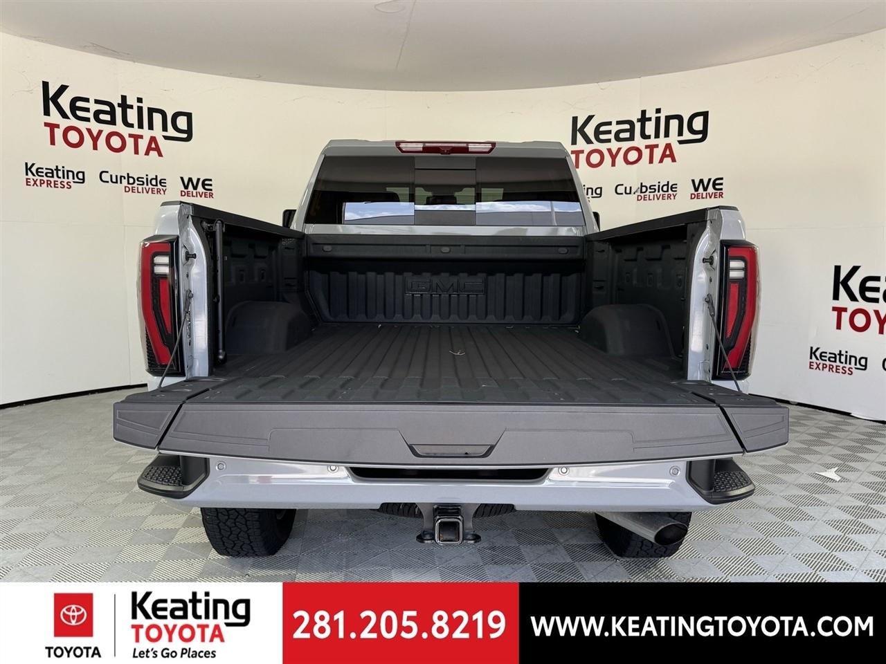 GMC Sierra 2500HD AT4 Crew Cab 4WD 2025