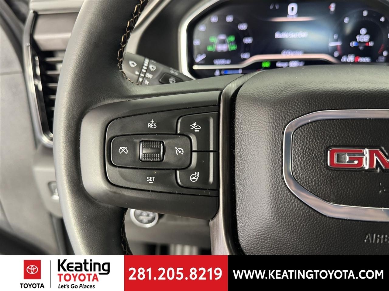 GMC Sierra 2500HD AT4 Crew Cab 4WD 2025