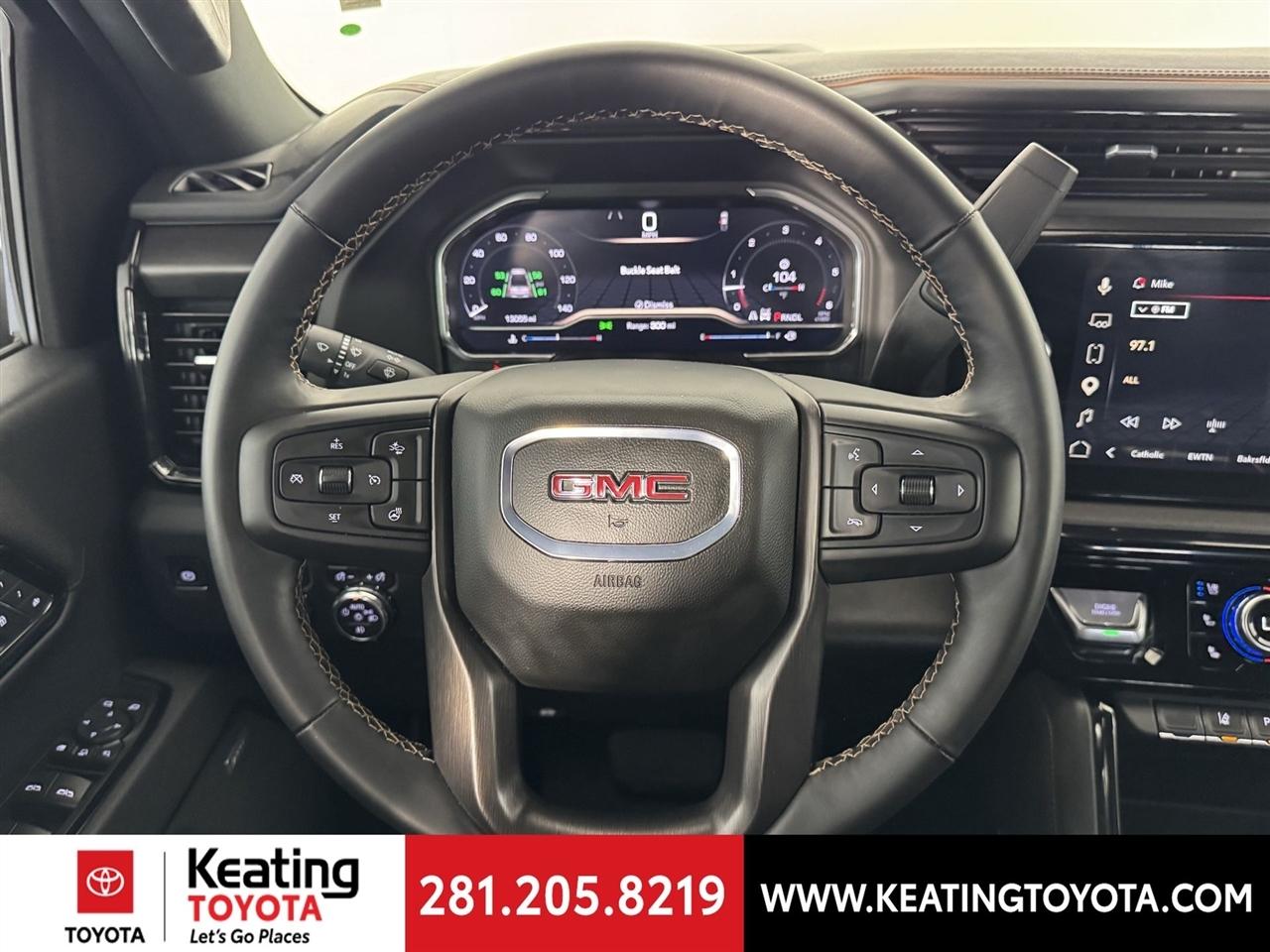 GMC Sierra 2500HD AT4 Crew Cab 4WD 2025