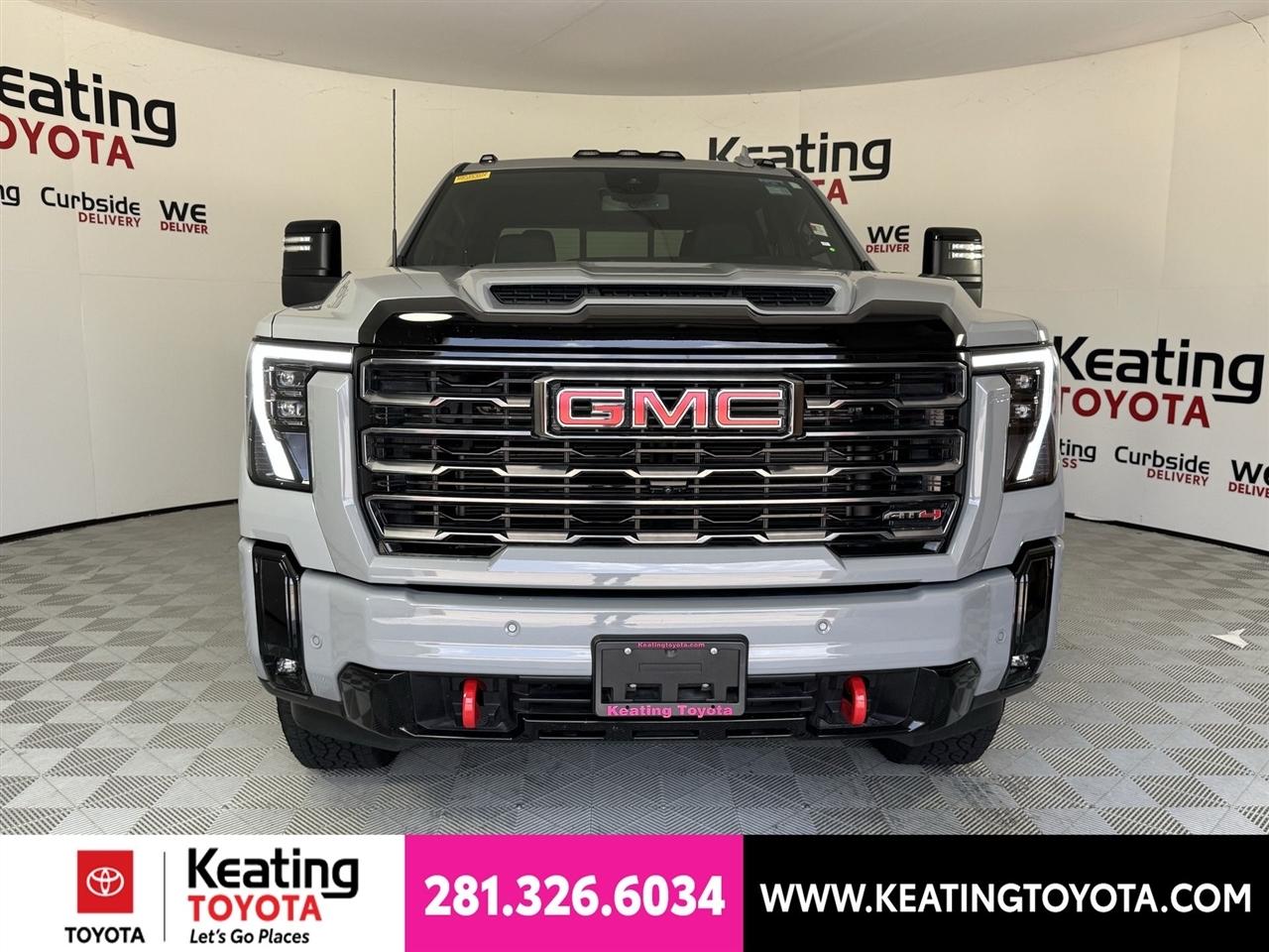 GMC Sierra 2500HD AT4 Crew Cab 4WD 2025