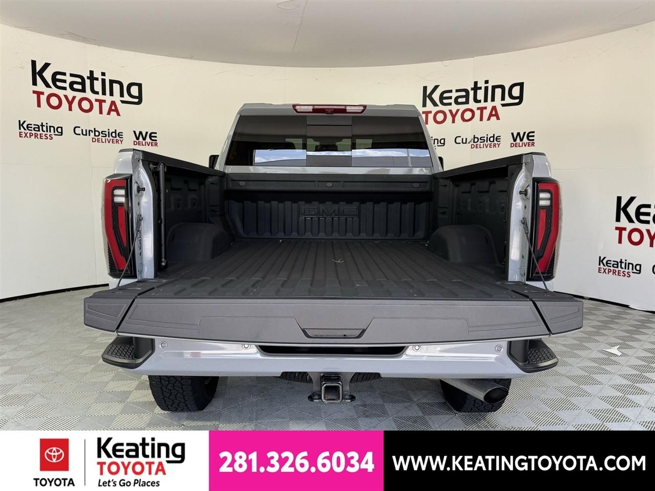 GMC Sierra 2500HD AT4 Crew Cab 4WD 2025