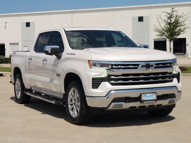 Chevrolet Silverado 1500 LTZ Crew Cab 4WD 2024