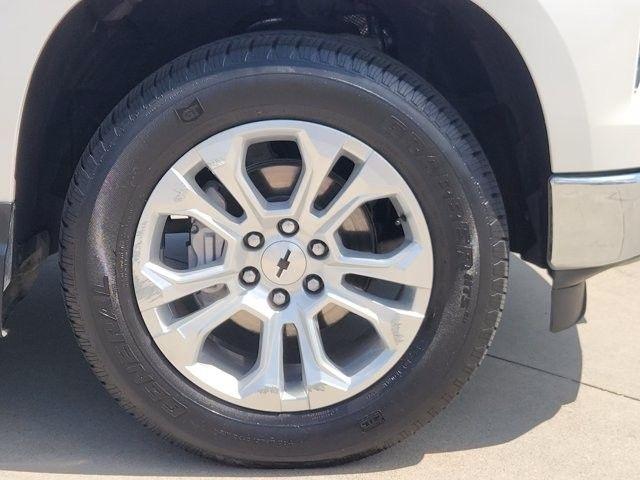 Chevrolet Silverado 1500 LTZ Crew Cab 4WD 2024