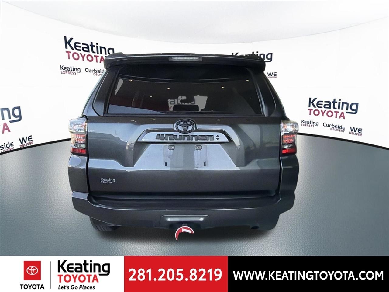 Toyota 4Runner SR5 2023