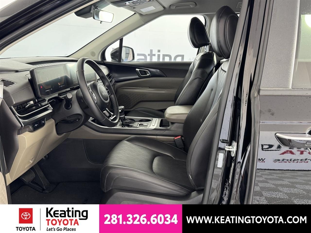 Kia Carnival LX 2025