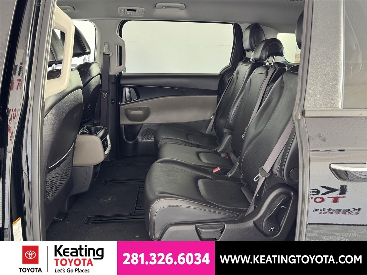 Kia Carnival LX 2025