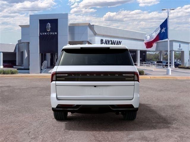 Lincoln Navigator L Black Label 2027