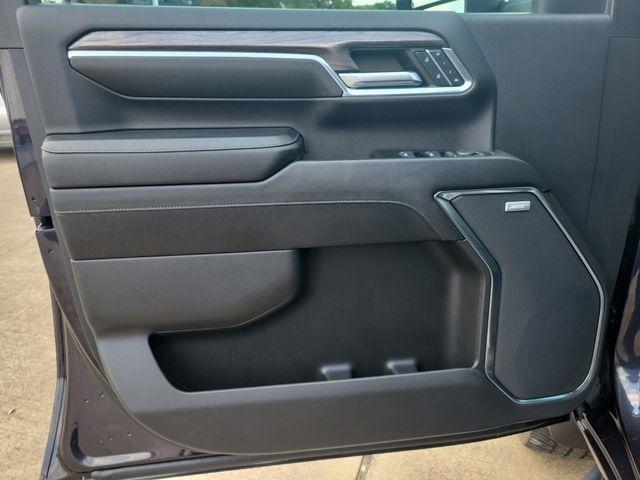 Chevrolet Silverado 2500HD LTZ Crew Cab Long Box 4WD 2024