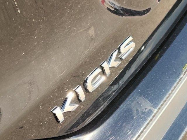 Nissan Kicks SV 2023