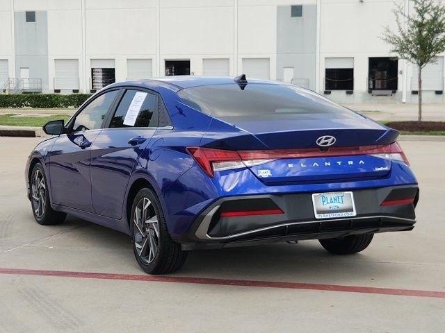 Hyundai Elantra Limited 2025