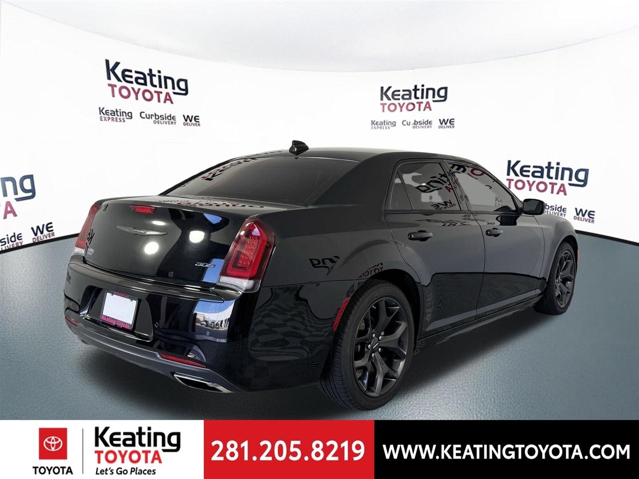 Chrysler 300 Touring L 2023