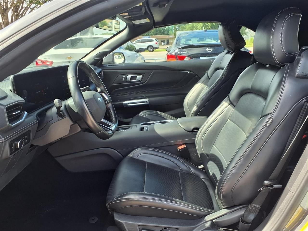 Ford Mustang EcoBoost Premium Convertible 2025