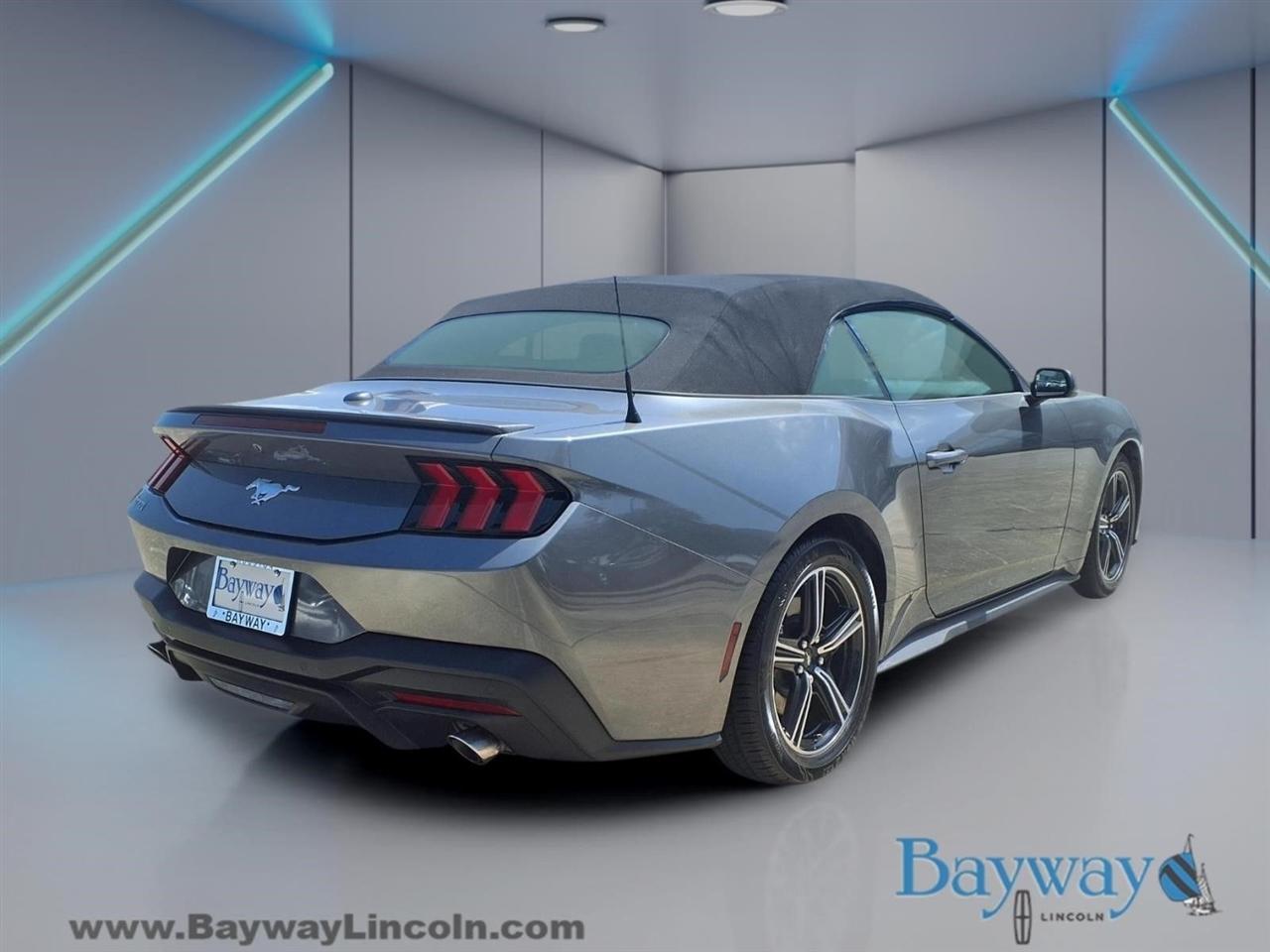 Ford Mustang EcoBoost Premium Convertible 2025