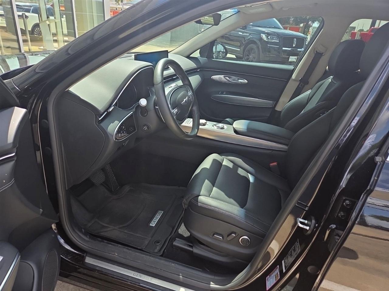Genesis GV70 2.5T 2025