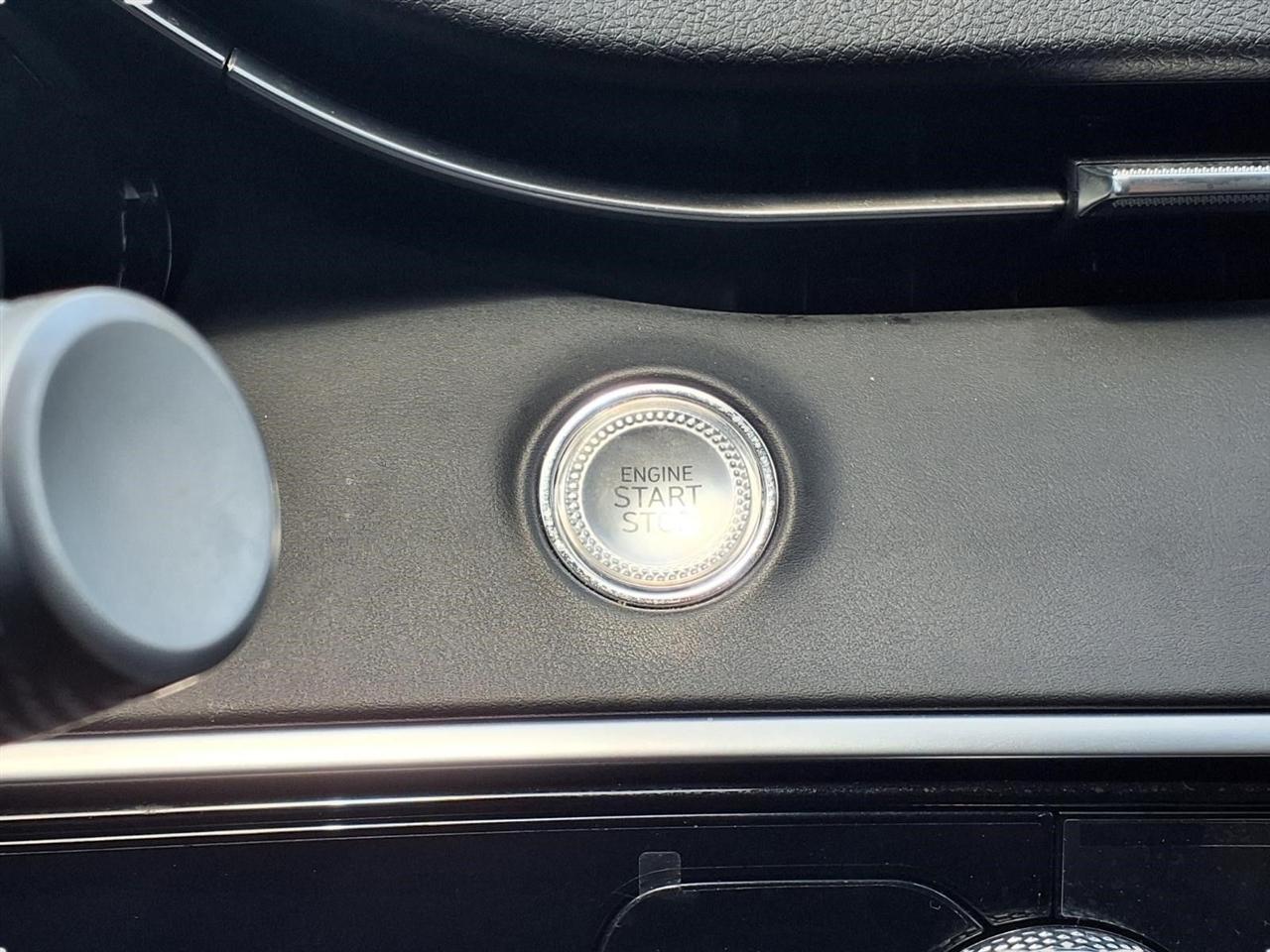 Genesis GV70 2.5T 2025