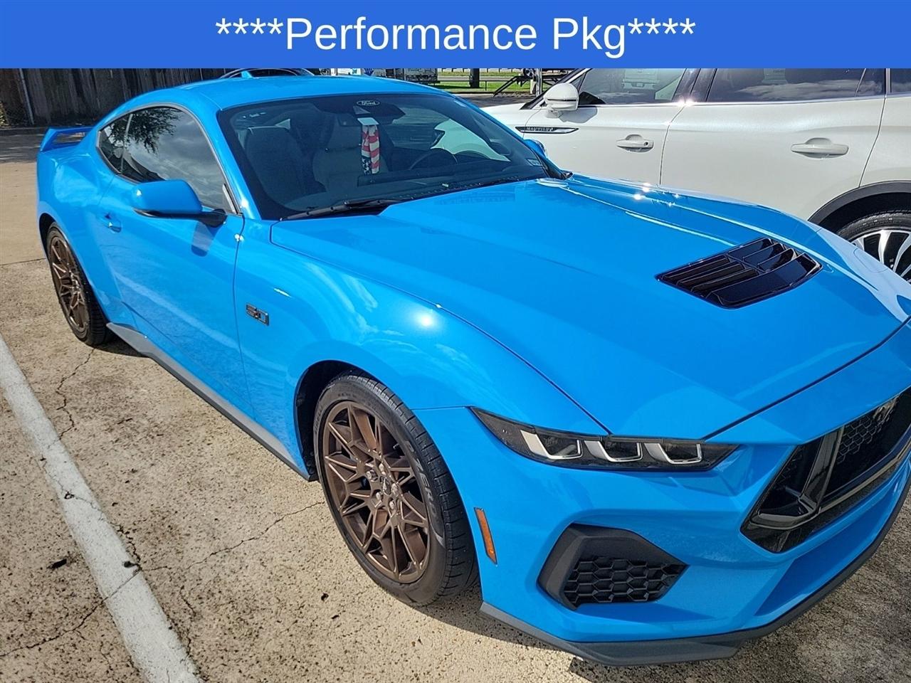 Ford Mustang GT Premium Coupe 2024