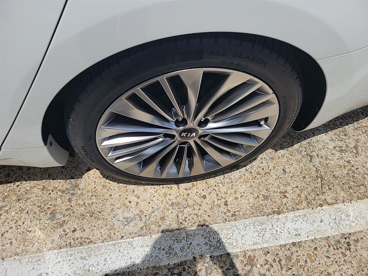 Kia Cadenza Limited 2017