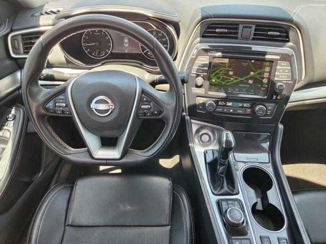 Nissan Maxima 3.5 SV 2023