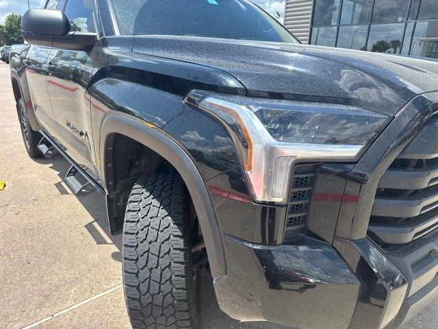 Toyota Tundra SR5 CrewMax 4WD 2025