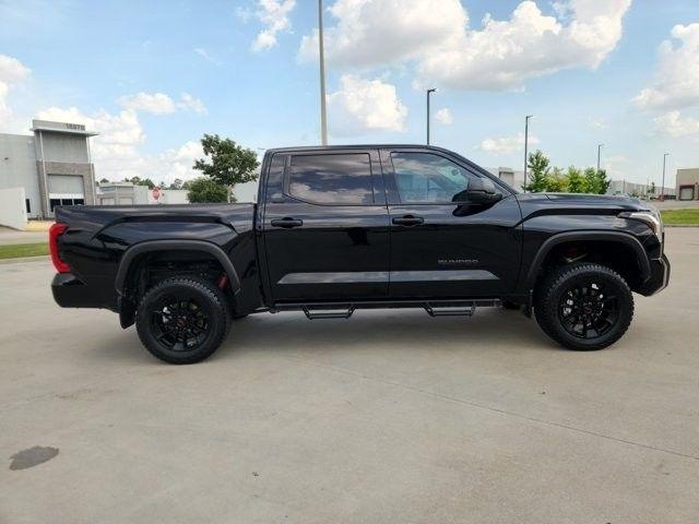 Toyota Tundra SR5 CrewMax 4WD 2025