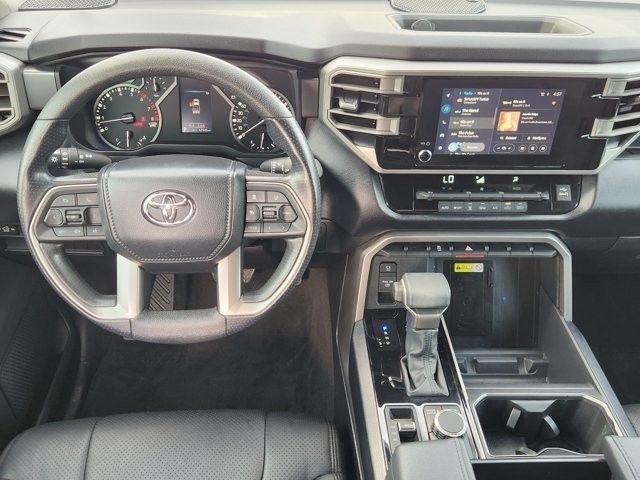 Toyota Tundra SR5 CrewMax 4WD 2025