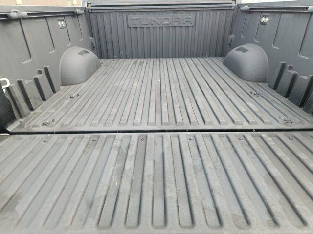 Toyota Tundra SR5 CrewMax 4WD 2025