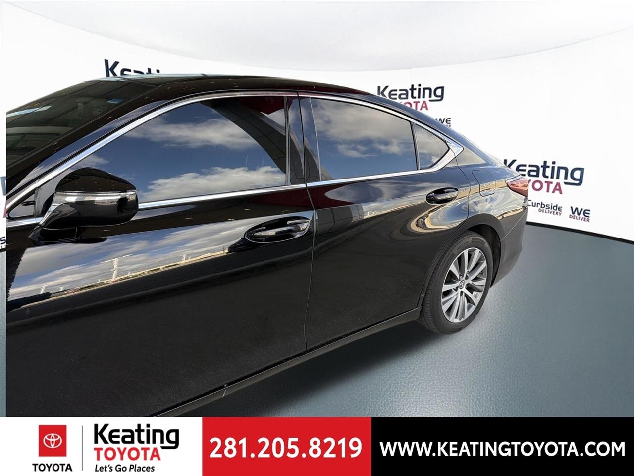Lexus ES 350 Base 2020