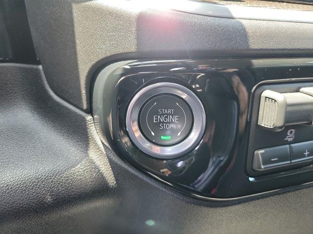 Chevrolet Silverado 1500 RST Crew Cab 2WD 2026