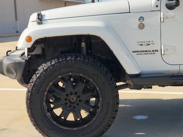Jeep Wrangler Unlimited Sahara 4WD 2016