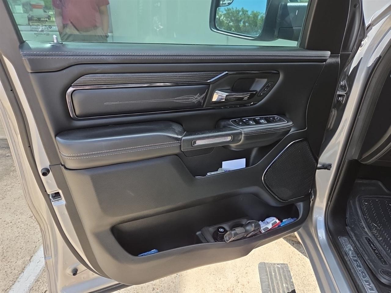 RAM 1500 Limited Crew Cab SWB 2WD 2022