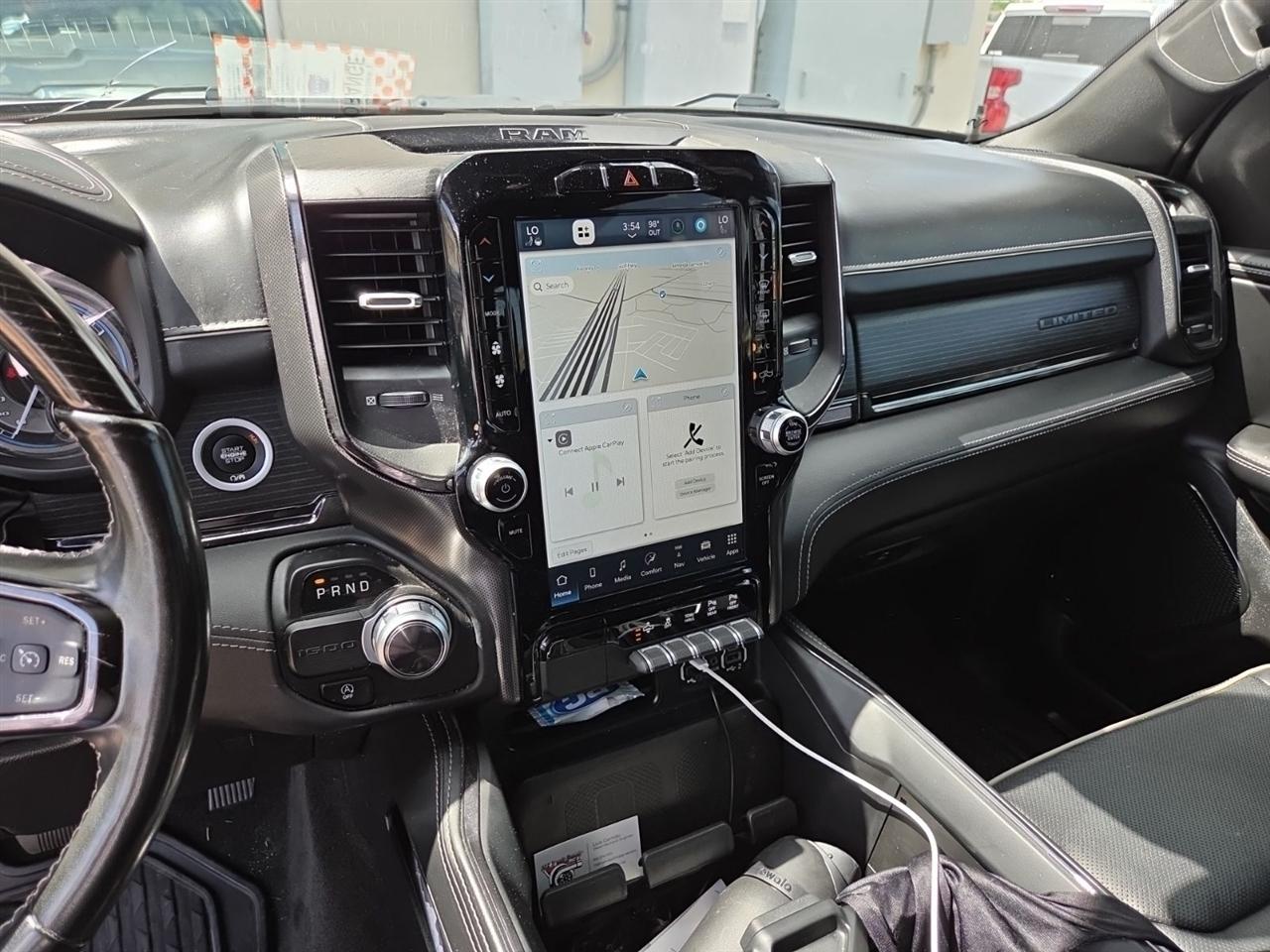 RAM 1500 Limited Crew Cab SWB 2WD 2022
